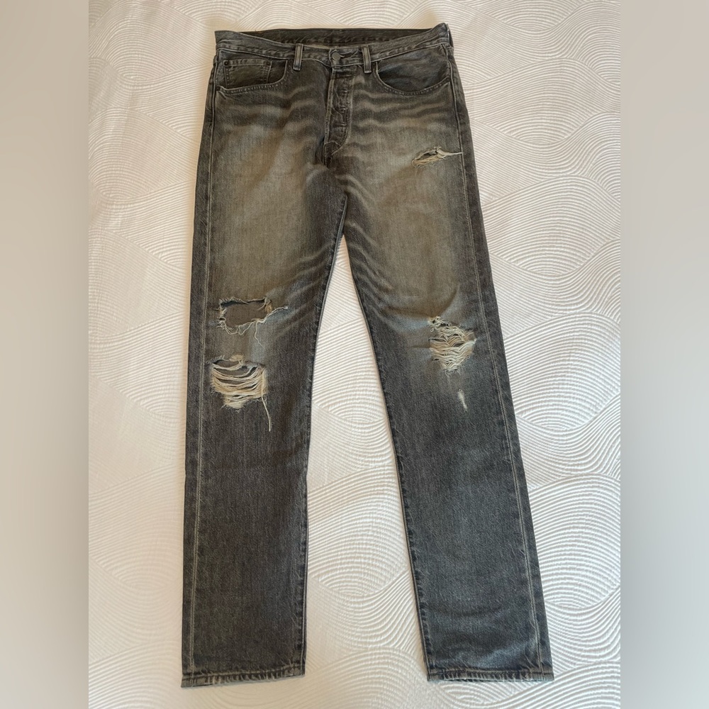 Levi’s 501 CT Taper Fit Grey Distressed Jeans - 33/34
